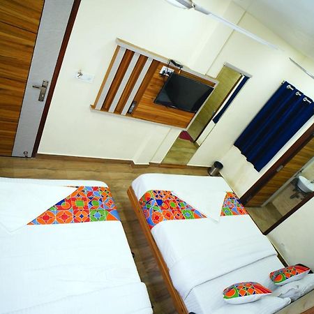 Hotel Delhi Darshan Deluxe-By Rsl Hospitality ニューデリー エクステリア 写真
