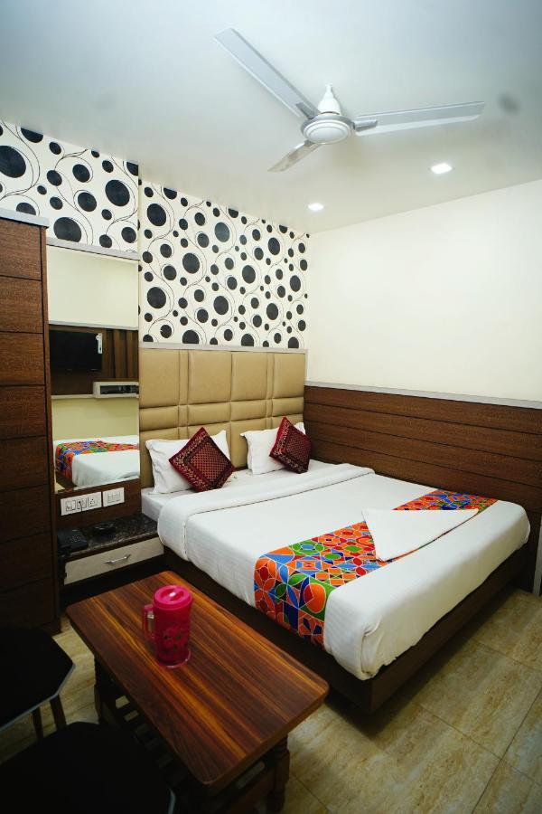 Hotel Delhi Darshan Deluxe-By Rsl Hospitality ニューデリー エクステリア 写真