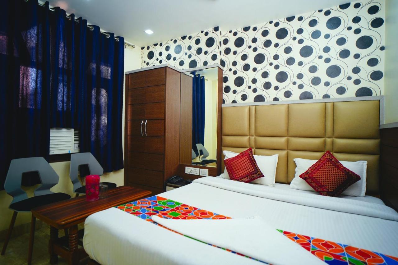 Hotel Delhi Darshan Deluxe-By Rsl Hospitality ニューデリー エクステリア 写真